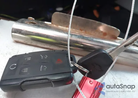 2015 Chevrolet Tahoe Lt z USA, uszkodzony, nr VIN 1GNSCBKC0FR620149